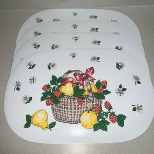 Vintage Strawberry and Daisy 8 piece Kitchen Ensemble Set